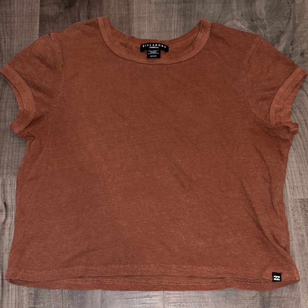 Billabong cropped tee